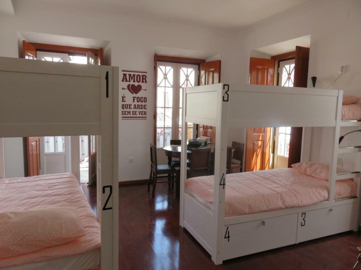 Hostel 18 Constancia Ngoại thất bức ảnh